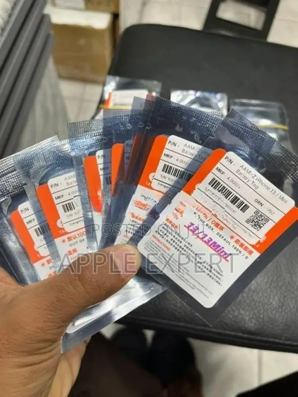 iPhone 13 /13 mini battery tag