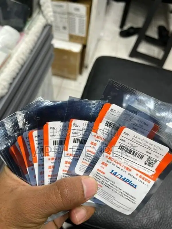 I phone 14 /14 plus battery tag