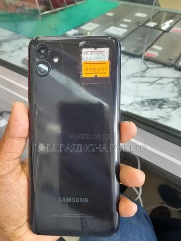 Samsung Galaxy A04e (Used)