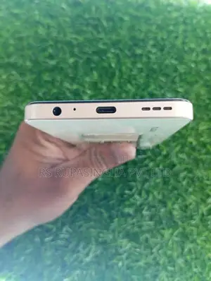 ZTE Nubia V60 256GB (Used)
