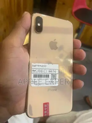 Apple iPhone XS (Used)