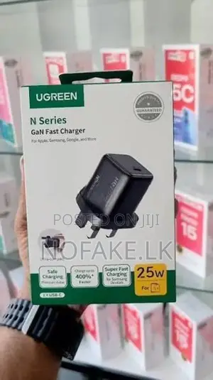 UGreen 25W N series GAN Charging Adapter For IPhones And Samsung