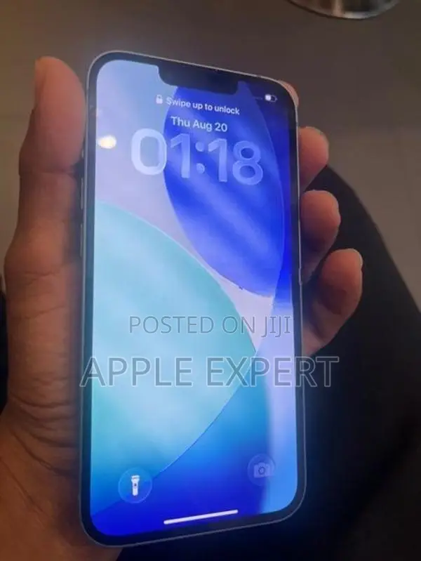 Apple iPhone 14 (Used)