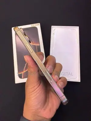 Apple iPhone 16 Pro Max (Used)