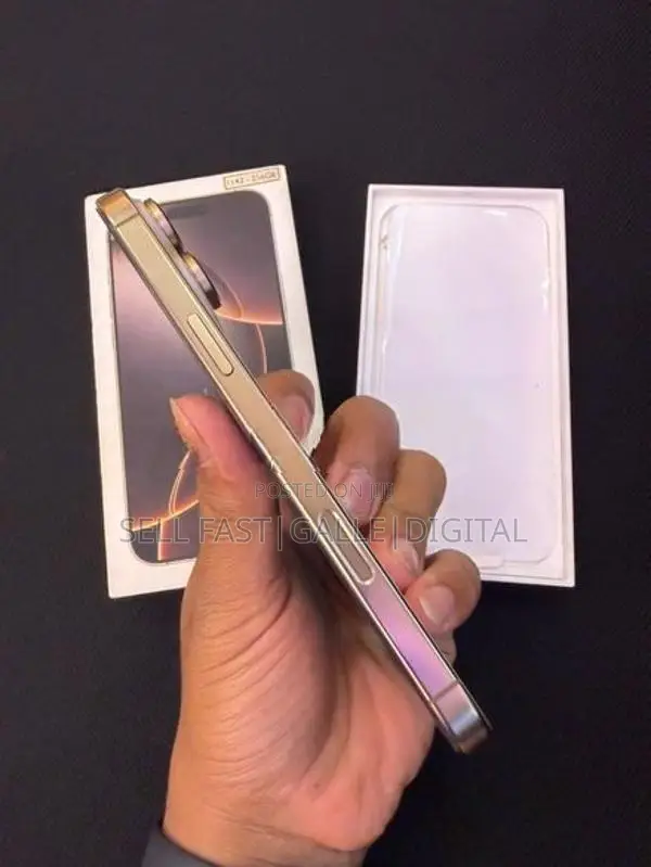 Apple iPhone 16 Pro Max (Used)