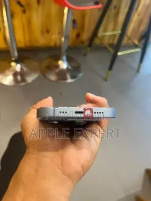 Apple iPhone 14 (Used)