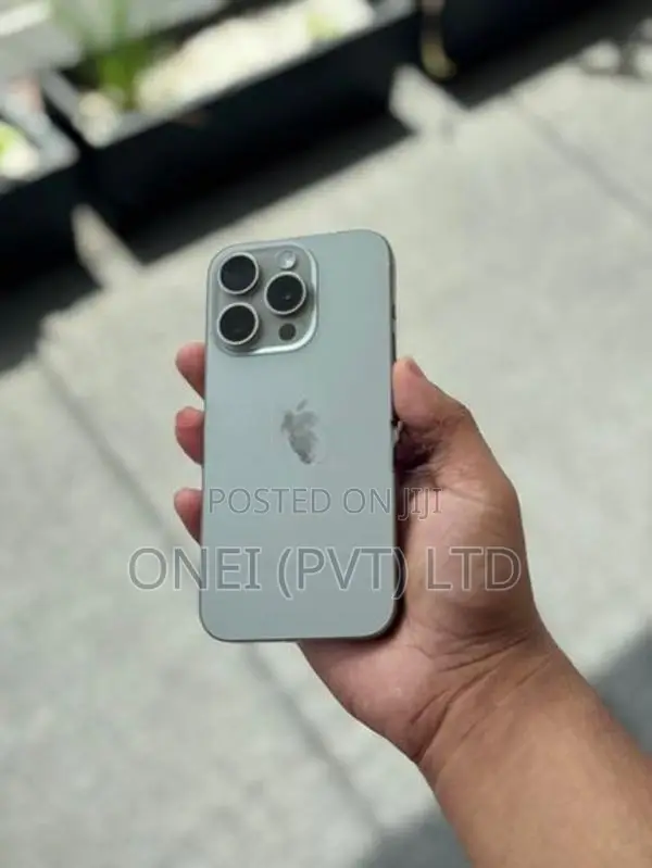 Apple iPhone 15 Pro 256GB (Used)