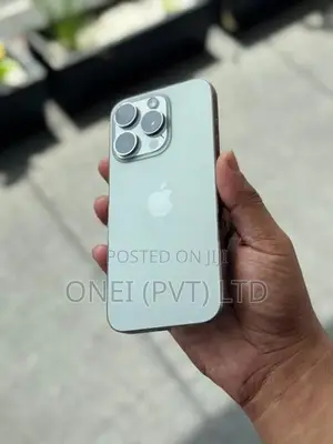 Apple iPhone 15 Pro 256GB (Used)