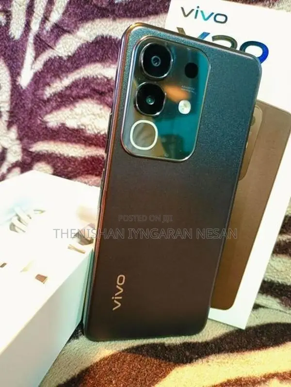 Vivo Y29 256GB (Used)