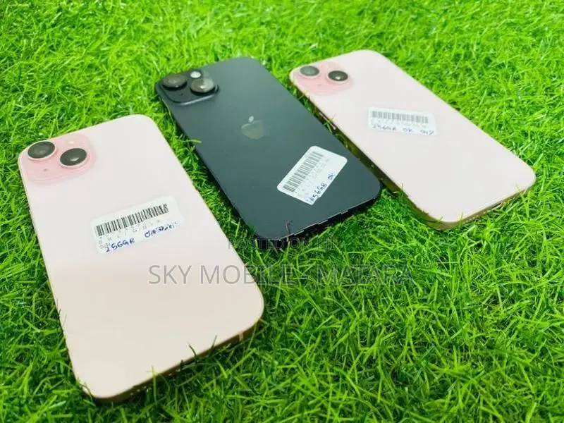 Apple iPhone 15 256GB (Used)