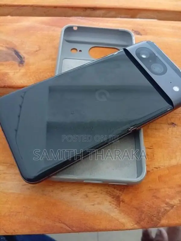 Google Pixel 8 (Used)