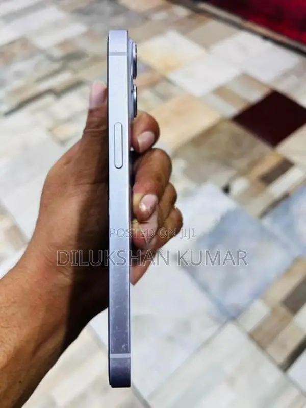 Apple iPhone 14 (Used)