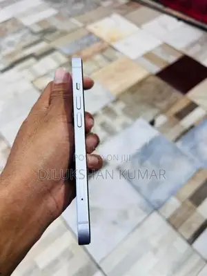 Apple iPhone 14 (Used)