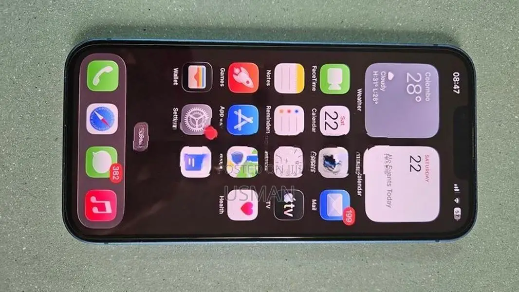 Apple iPhone 13 (Used)