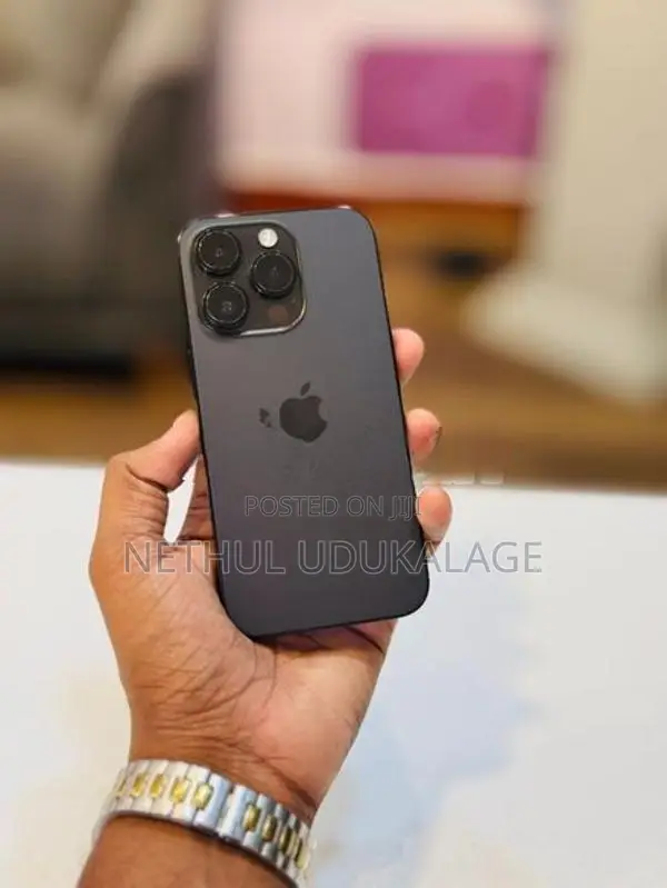 Apple iPhone 14 Pro 256GB (Used)
