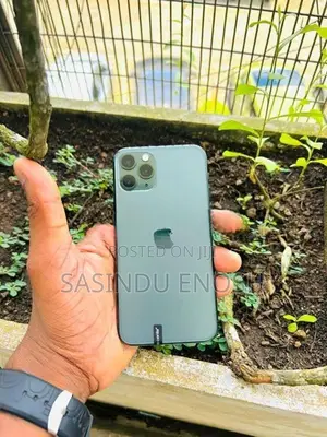 Apple iPhone 11 Pro (Used)