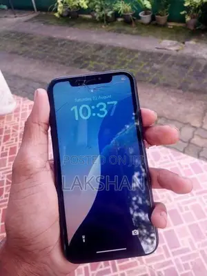 Apple iPhone XR (Used)