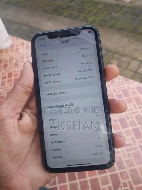 Apple iPhone XR (Used)