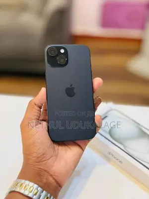 Apple iPhone 15 256GB (Used)