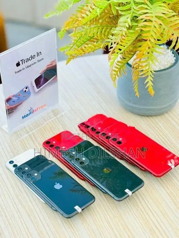 Apple iPhone 11 128GB (Used)