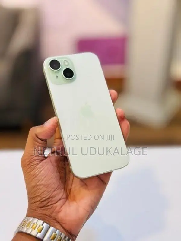 Apple iPhone 15 128GB (Used)