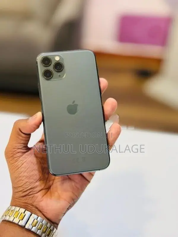 Apple iPhone 11 Pro 256GB (Used)