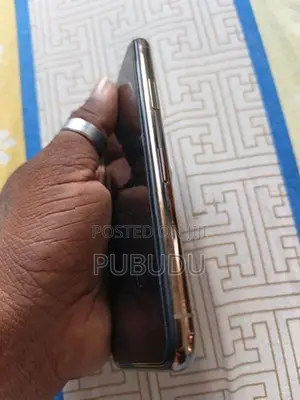 Apple iPhone 11 Pro (Used)