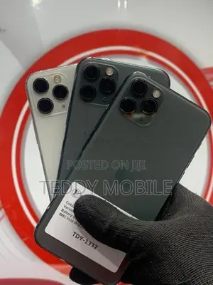 Apple iPhone 11 Pro 256GB (Used)
