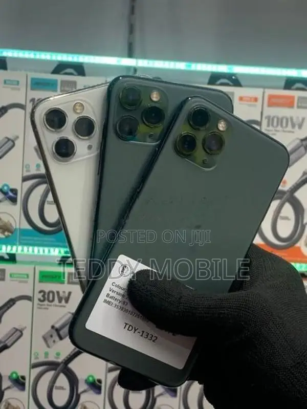 Apple iPhone 11 Pro 256GB (Used)