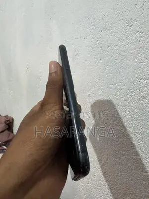 Apple iPhone XR Black (Used)