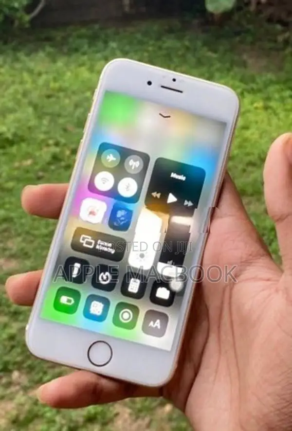 Apple iPhone 6 (Used)