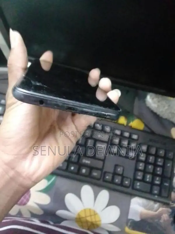 Samsung Galaxy A04e (Used)