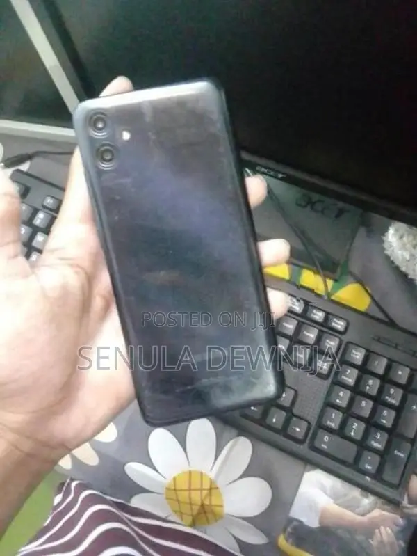 Samsung Galaxy A04e (Used)