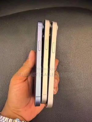 Apple iPhone 14 (Used)
