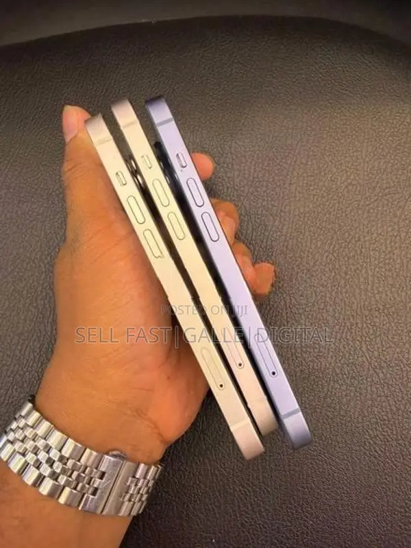 Apple iPhone 14 (Used)