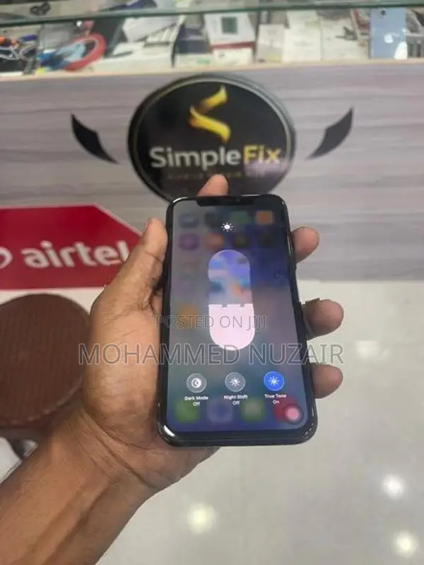 Apple iPhone 11 Pro 256GB (Used)