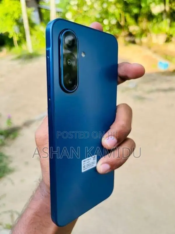 Samsung Galaxy A17 5G 8gb128 (Used)