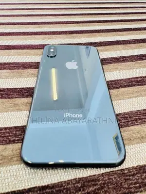 Apple iPhone XS (Used)
