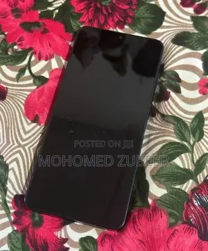 Apple iPhone 16 128GB (Used)