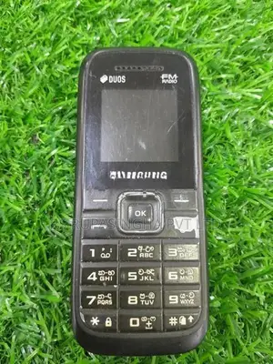 Samsung Button Phone (Used)