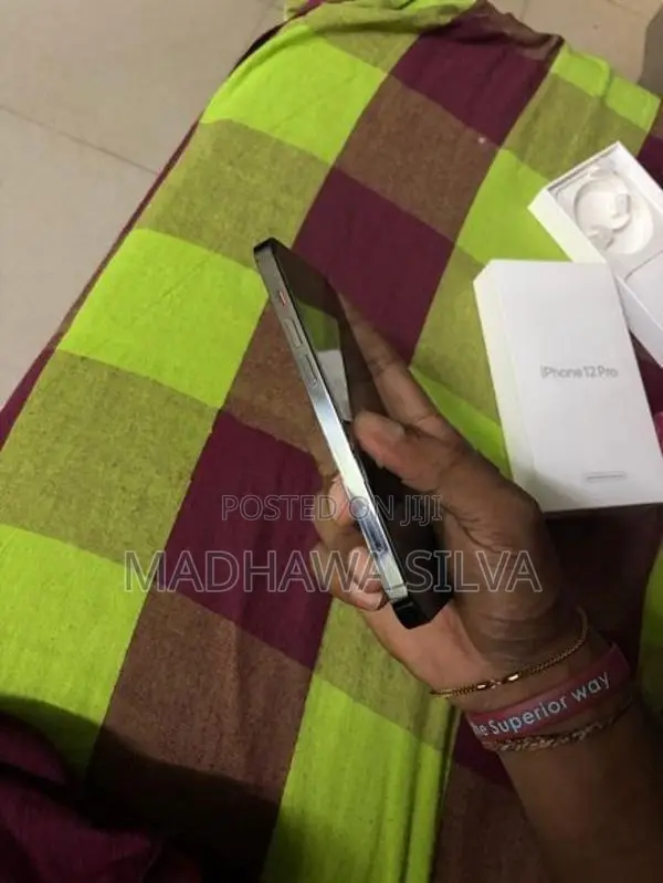 Apple iPhone 12 Pro (Used)