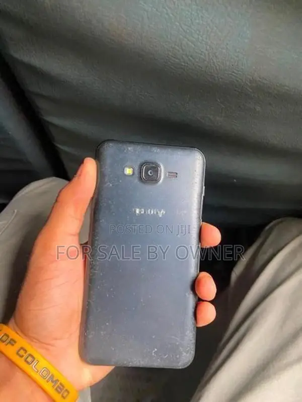 Samsung Galaxy J7 (Used)