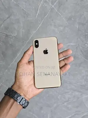 Apple iPhone XS (Used)