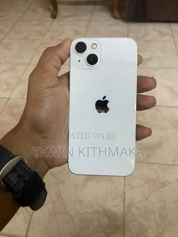 Apple iPhone 13 (Used)
