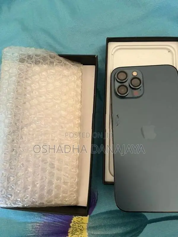 Apple iPhone 12 Pro Max (Used)