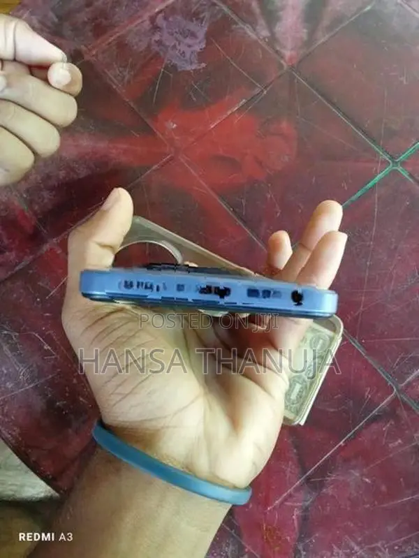 ZTE nubia v70max (Used)