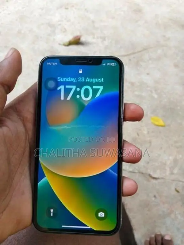 Apple iPhone X (Used)