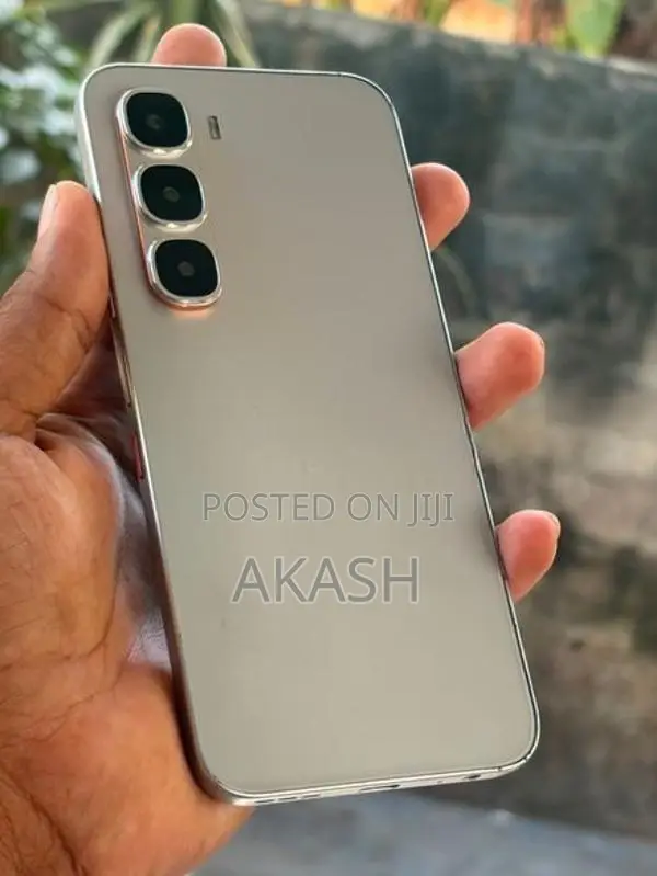 Infinix Hot 60 Pro 256GB (Used)