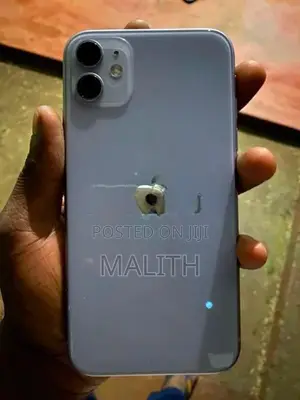 Apple iPhone 11 (Used)