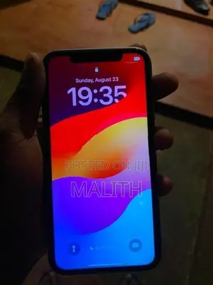 Apple iPhone 11 (Used)